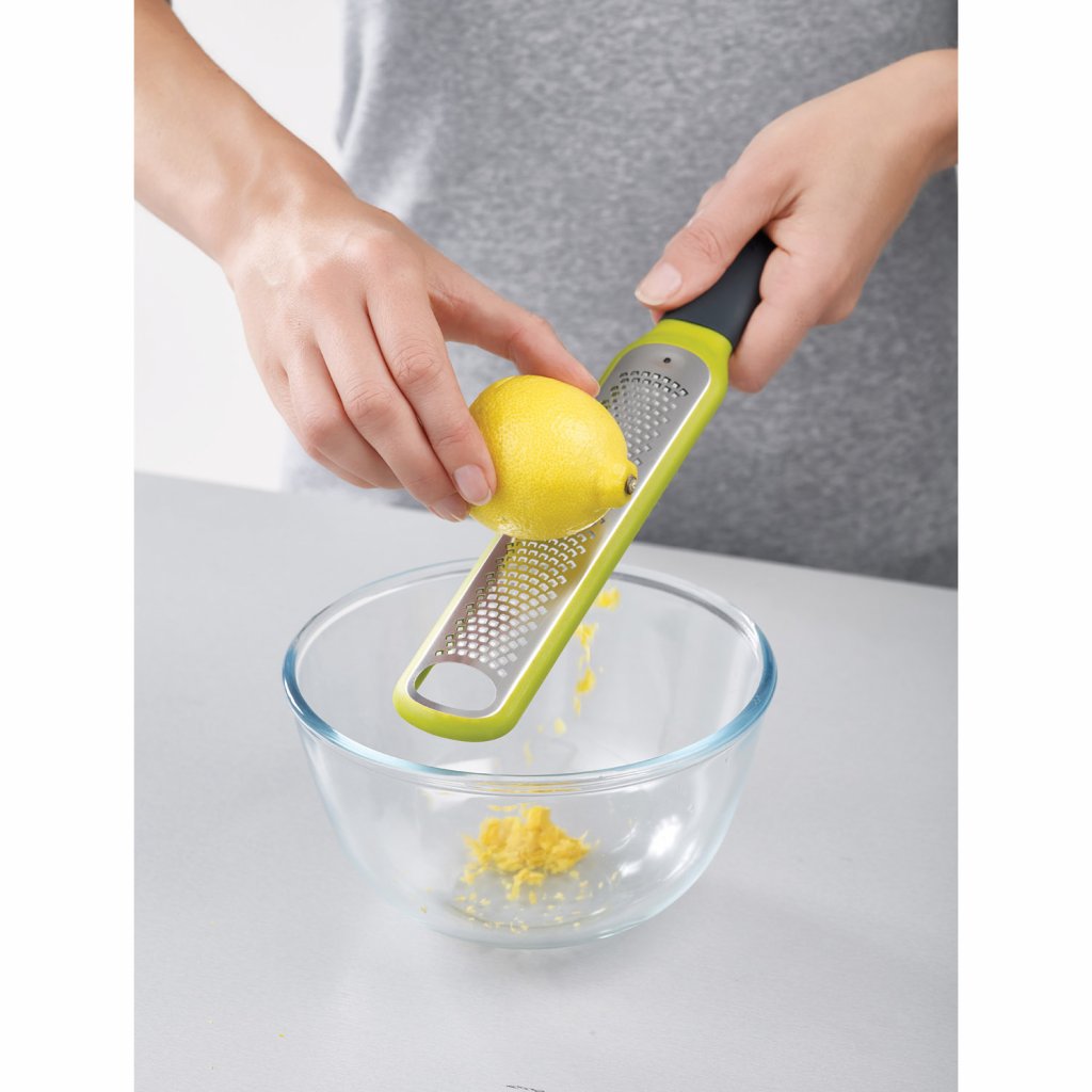 Joseph Joseph Rivjärn för citrusfrukter HANDI-ZEST™, med skrapa och handtag