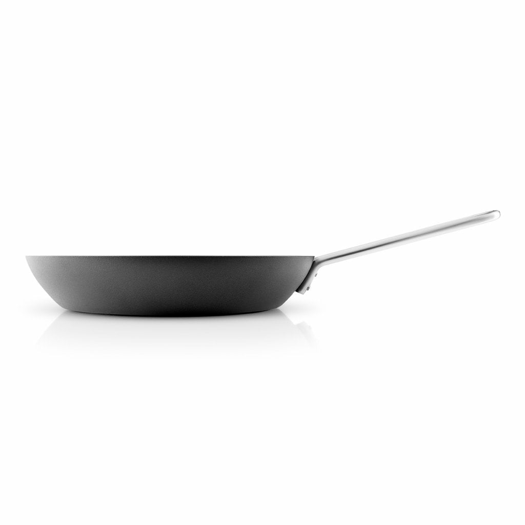 Eva Solo Non-stick stekpanna med handtag i rostfritt stål Ø 30 cm Professional Eva Solo