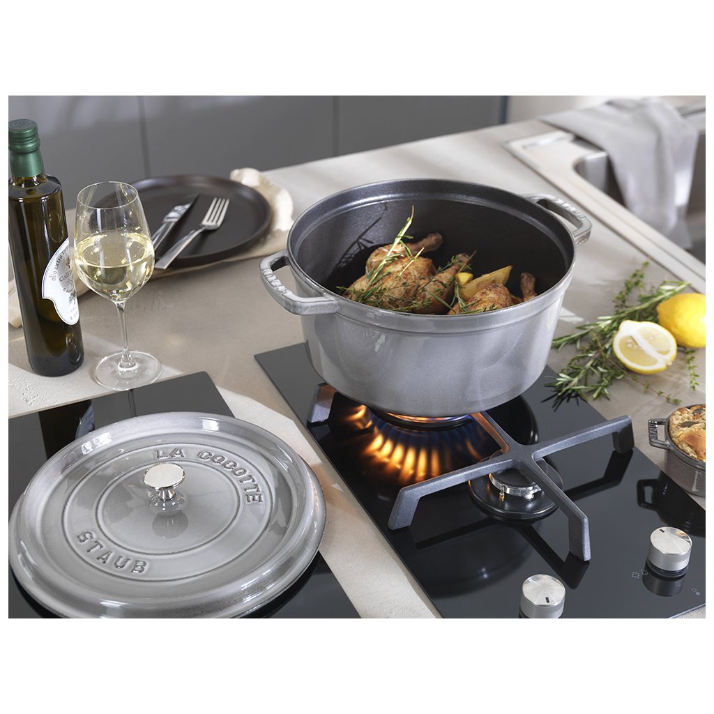 Staub Gryta 22 cm, körsbär, gjutjärn