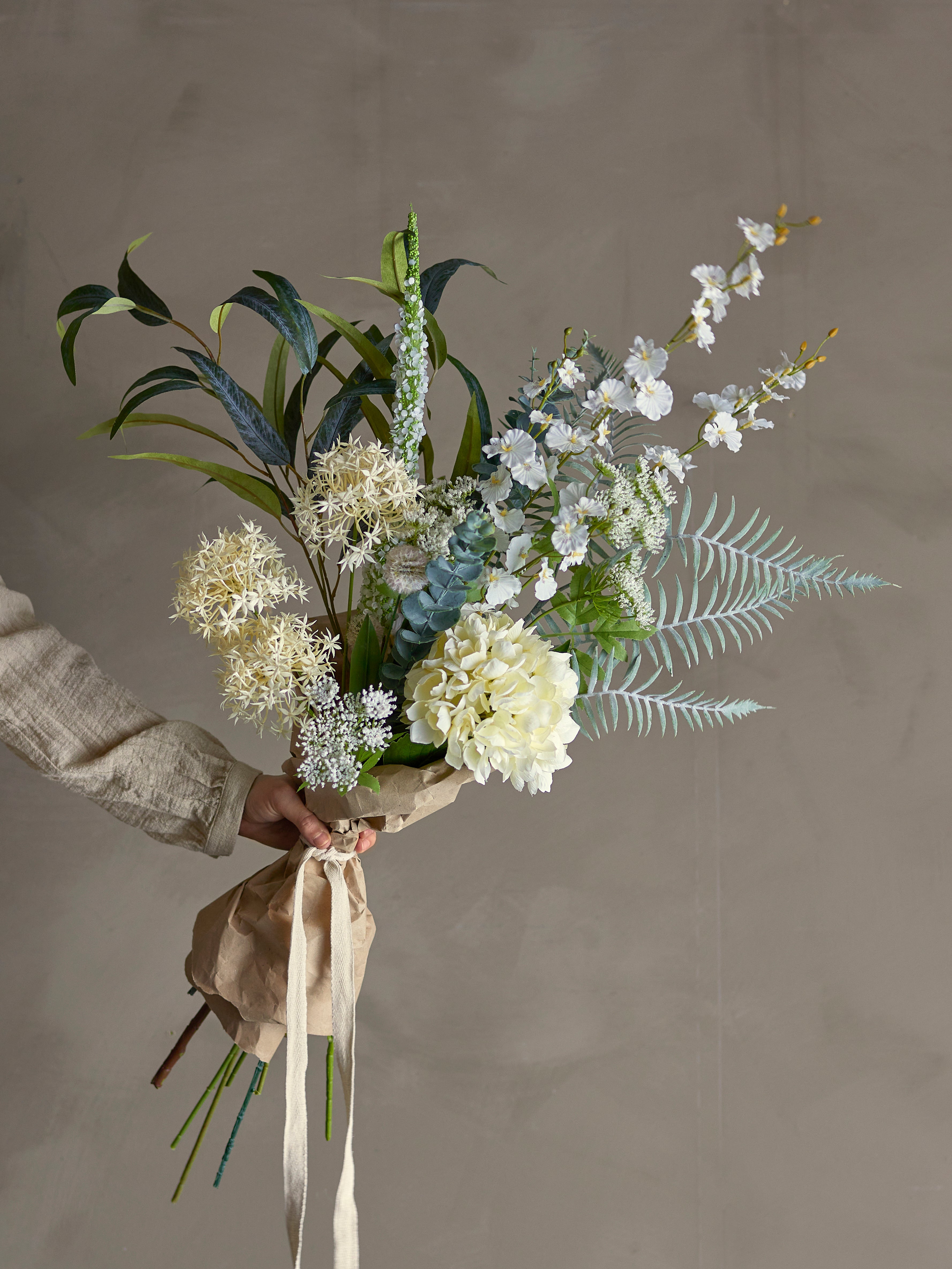 Bloomingville Symphonie Bouquet, Vit, Konstgjorda Blommor