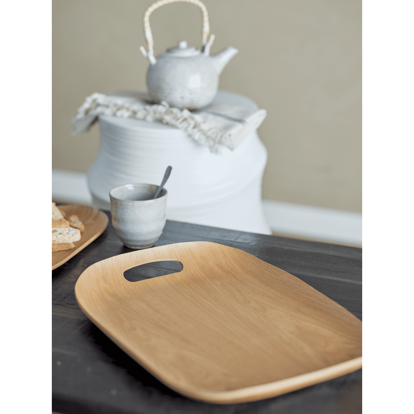 Bloomingville Leyton Serveringsbricka Natur Ek 31x44 cm