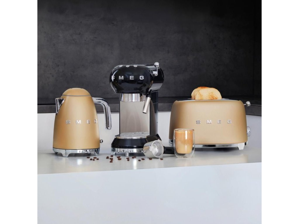 Smeg Brödrost TSF01BLMEU, 2 skivor, mattsvart