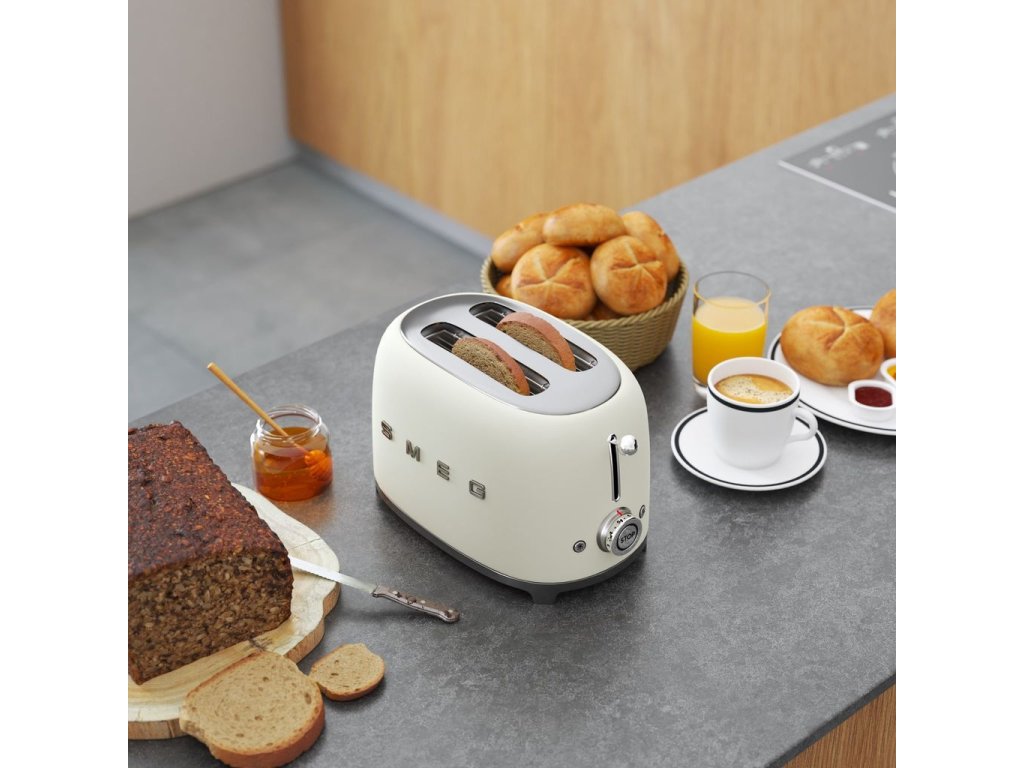 Smeg Brödrost TSF01WHMEU, 2 skivor, matt vit