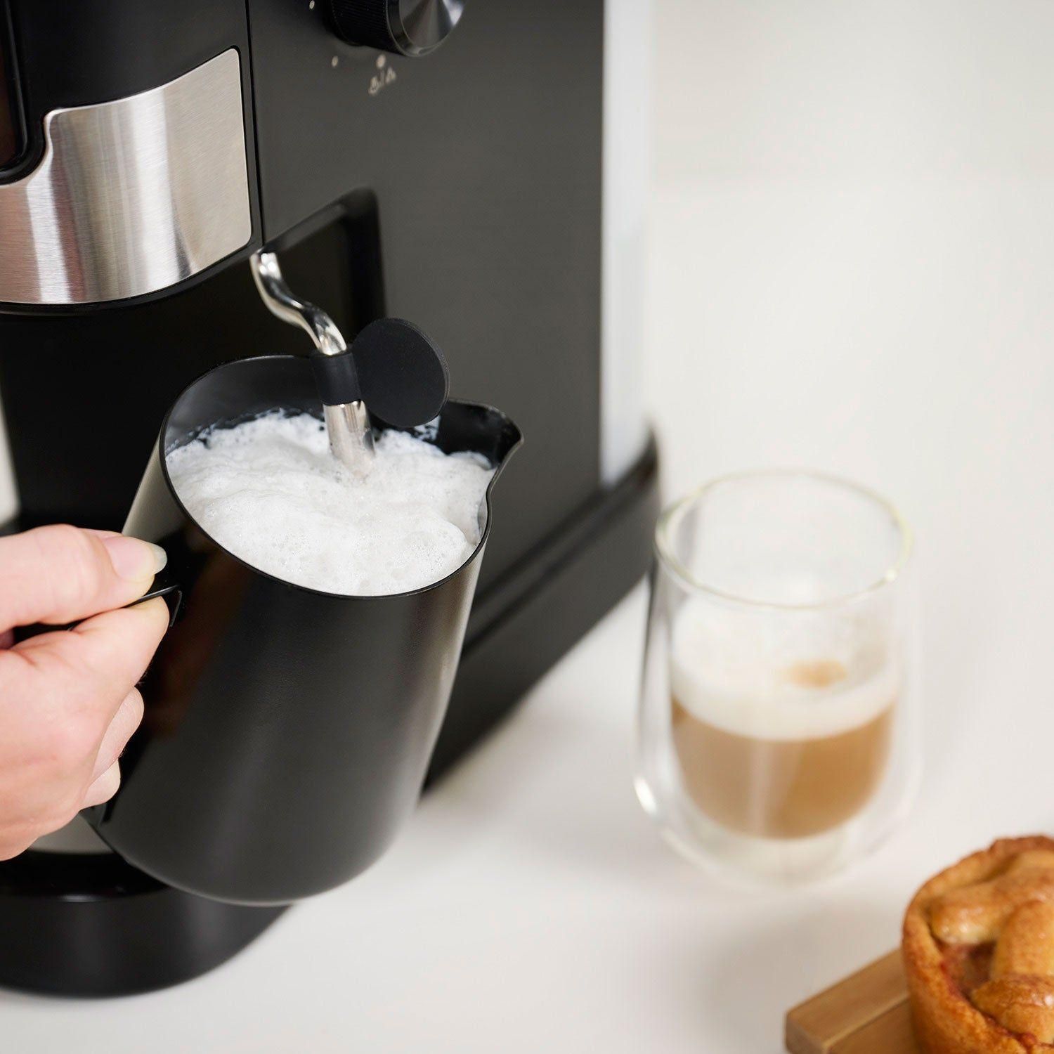 Tristar Espressomaskin Manuell CM-2278 inkl Mjölkskummare