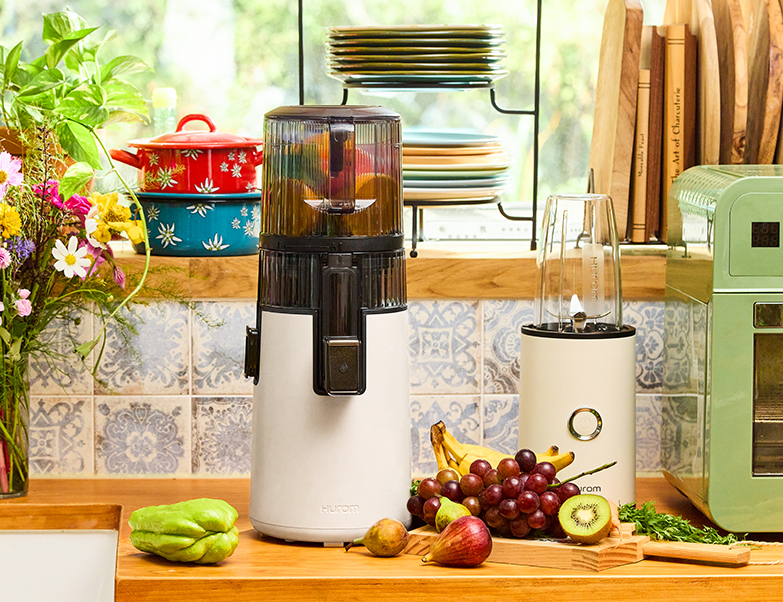 Hurom Slow Juicer H70-ST Grå